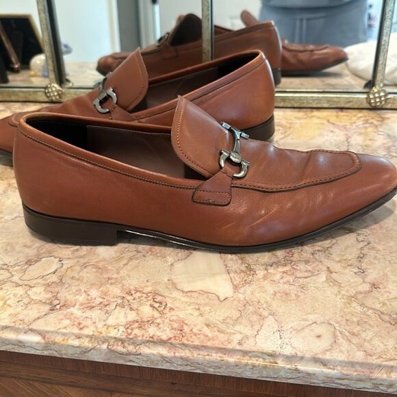 Ferragamo 13 loafer with horsebit / Gancio bit in Vicuna main image 3